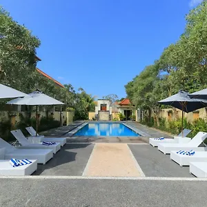 https://bali-mega-hotel.ubudhotelsnow.com